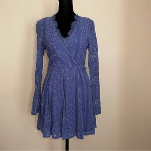 Xtraordinary Navy Blue Lace Long Sleeve Mini Dress size S
